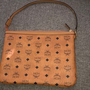 MCM Pouch